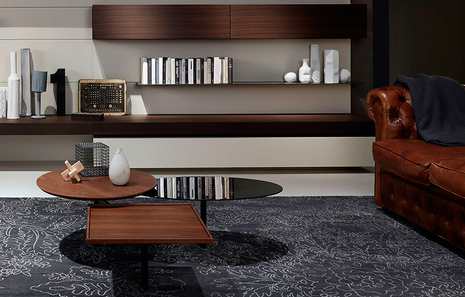 3Table_byFront_projectimage_940_2