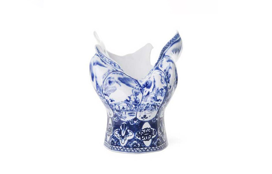 BlowAwayVase_byFront_projectimage_940_2