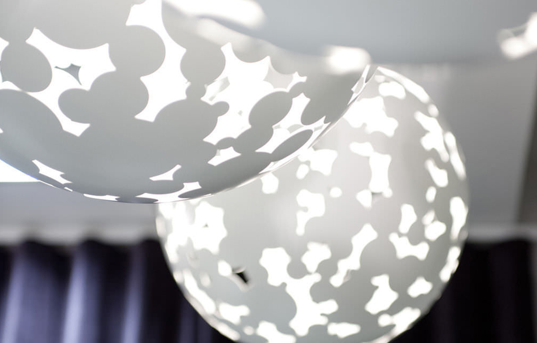 CamouflageLight_byFront_projectimage_1880_2