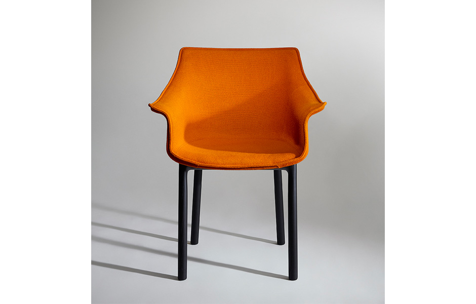 DrapedChair_FronForPorro_940 (6)