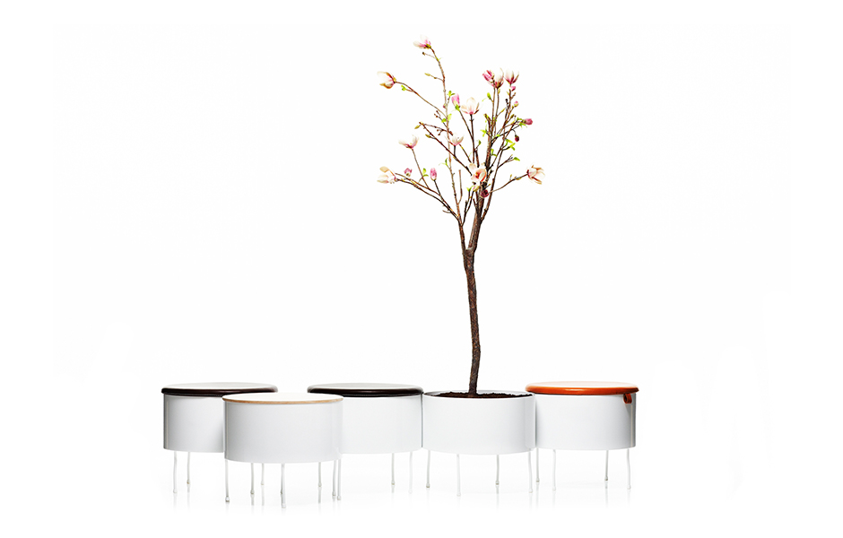 GreenPedestals_byFront_projectimage_940_4