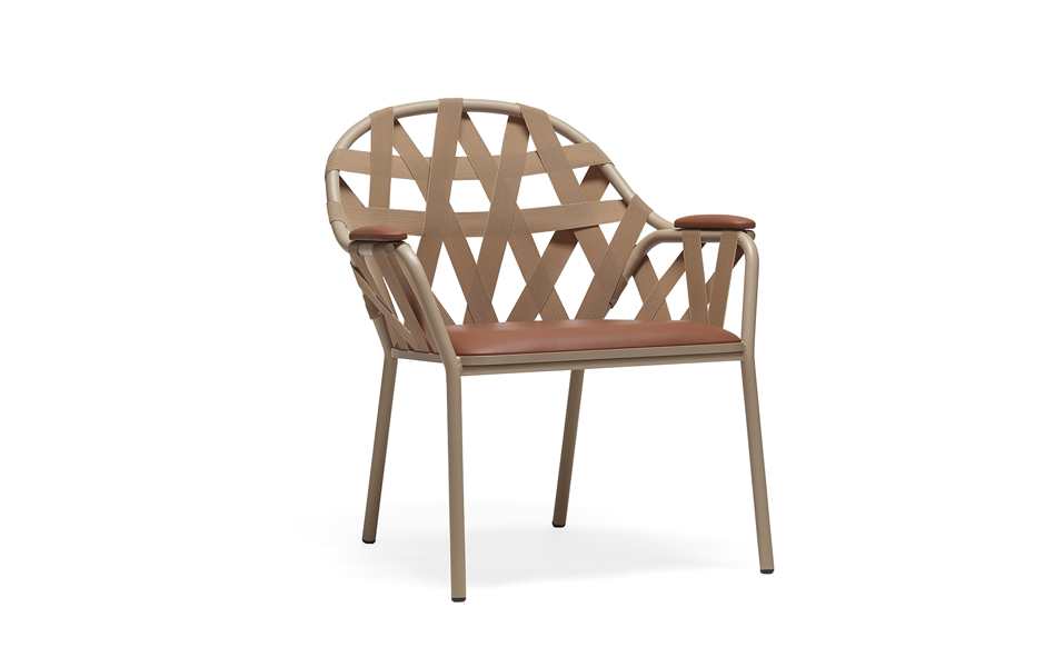 IREchair_FrontforIRE_Projectimage_3_940