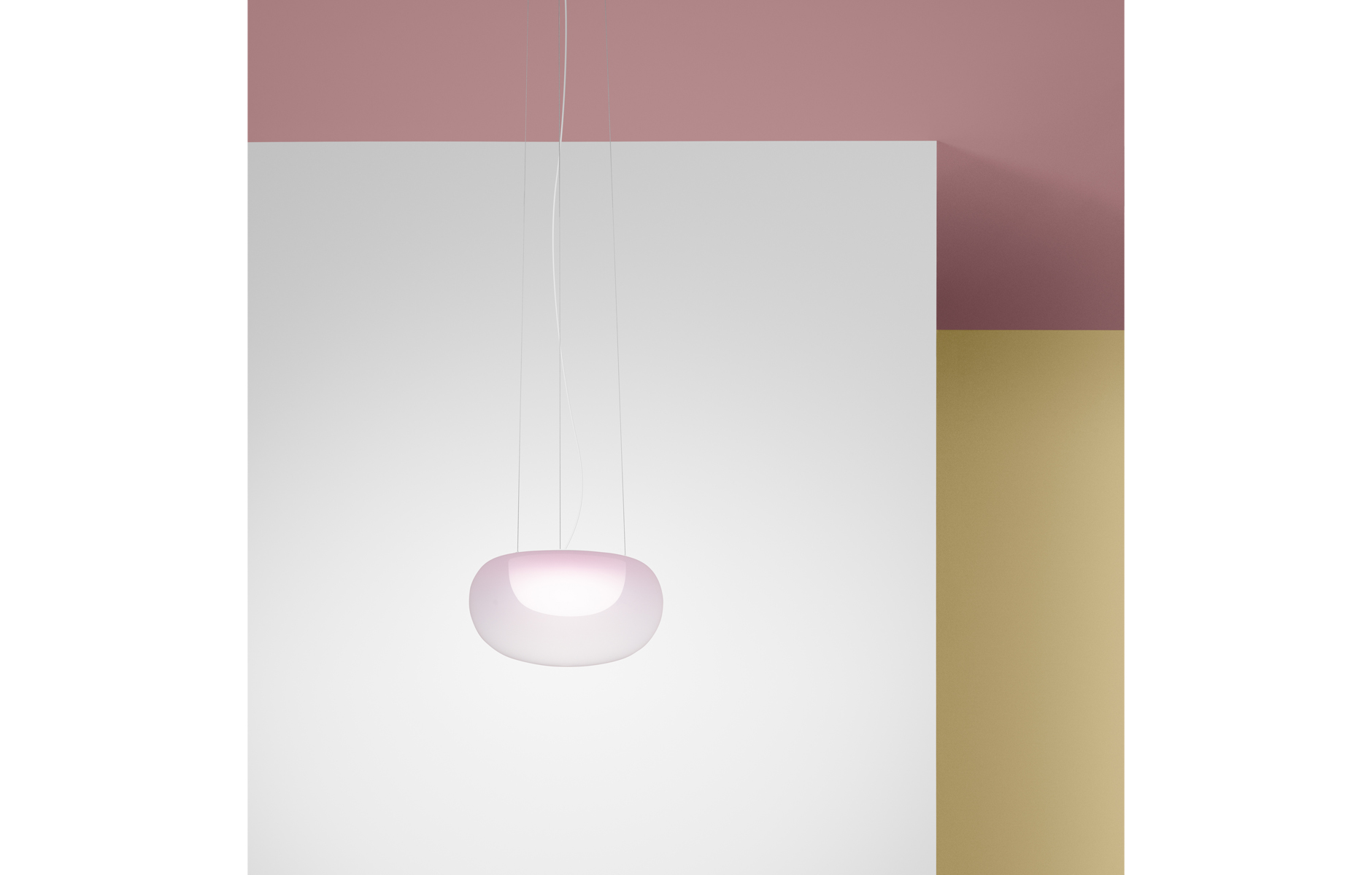 Mist_FrontForZero_coloredbackground_1880