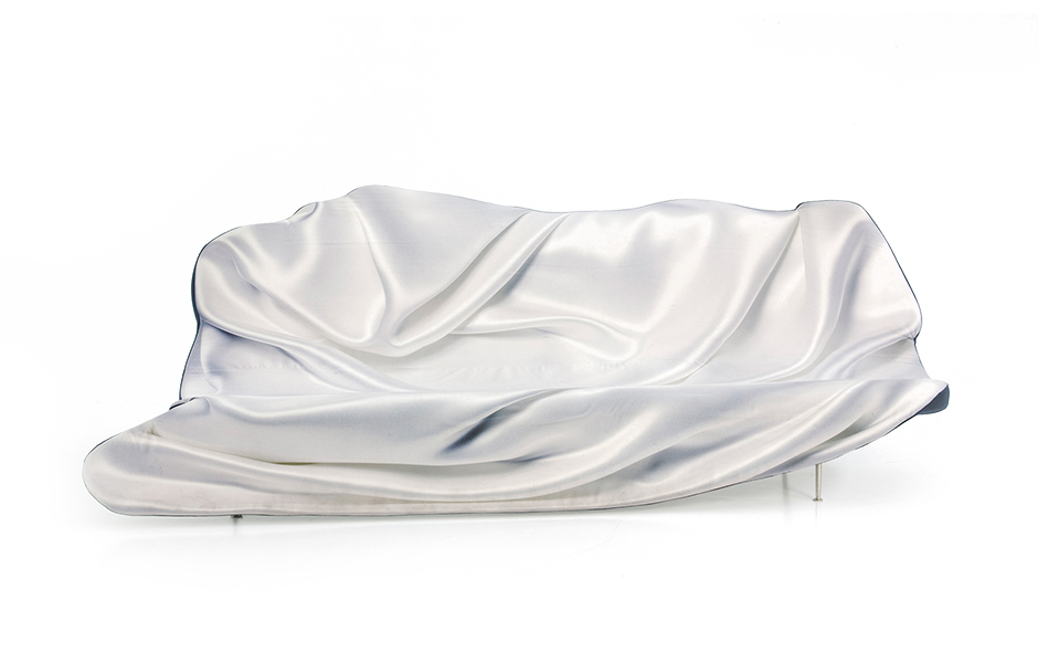 MomentCollection_byFront_projectimage_940