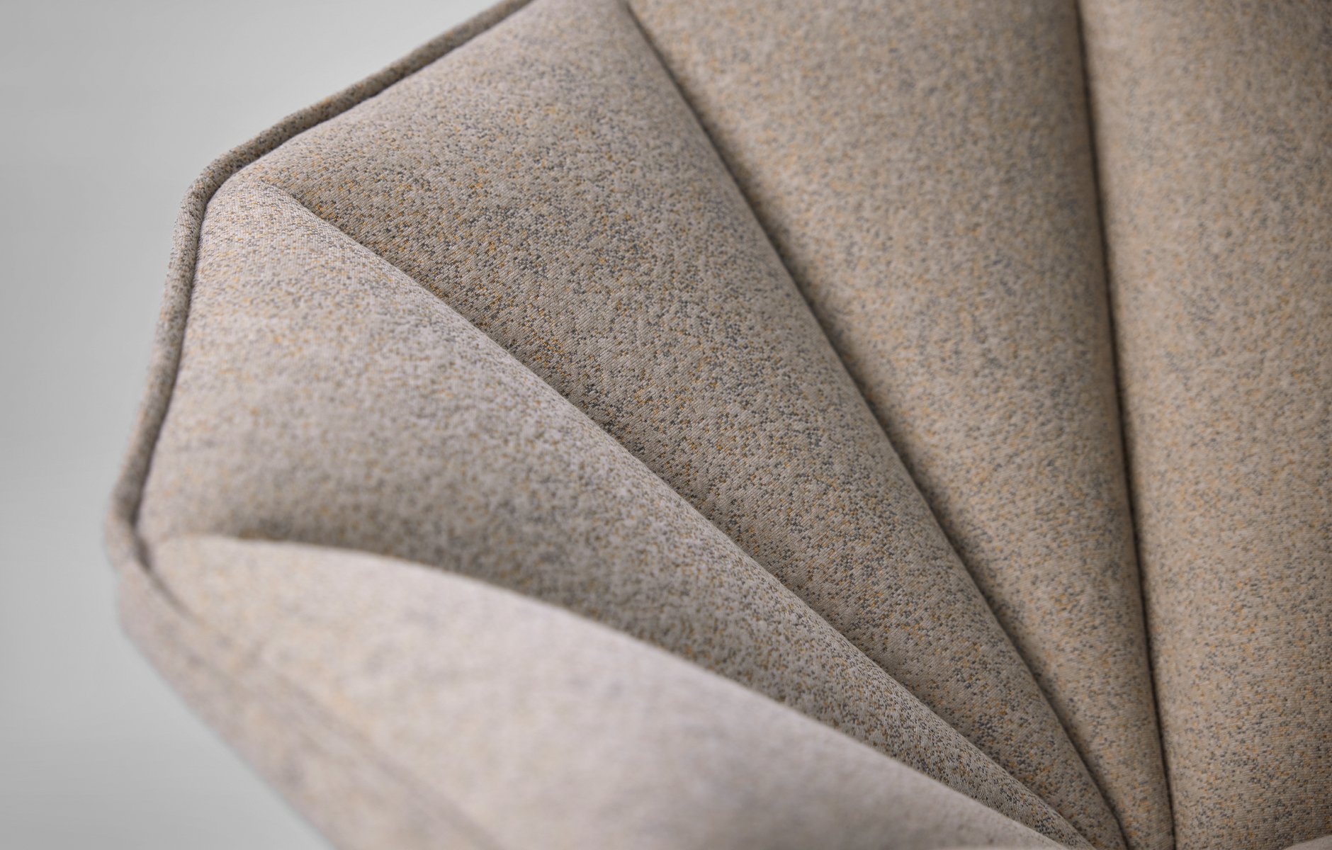 Orisofa_FrontForEFG_Projectimage_3_1880