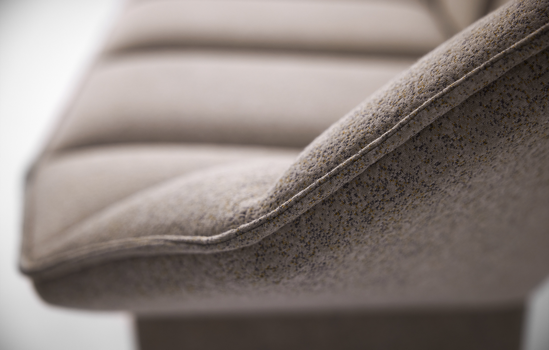 Orisofa_FrontForEFG_Projectimage_6_1880