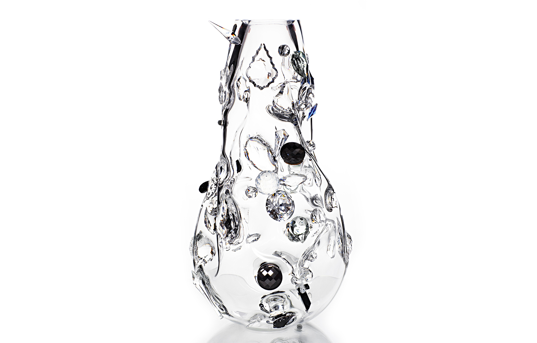 RandomlyCrystallized_byFront_defaultimage_1880