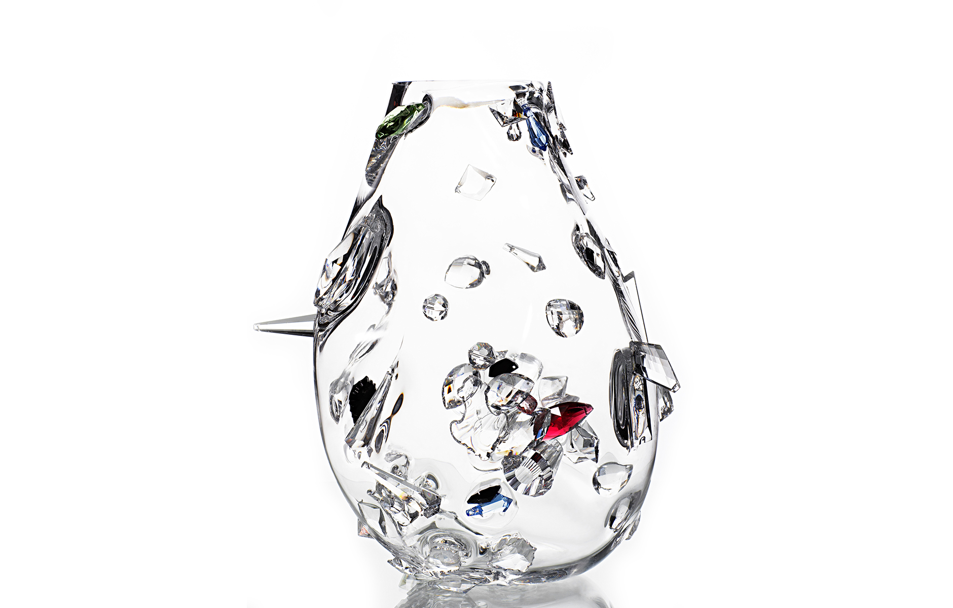 RandomlyCrystallized_byFront_projectimage_1880_3