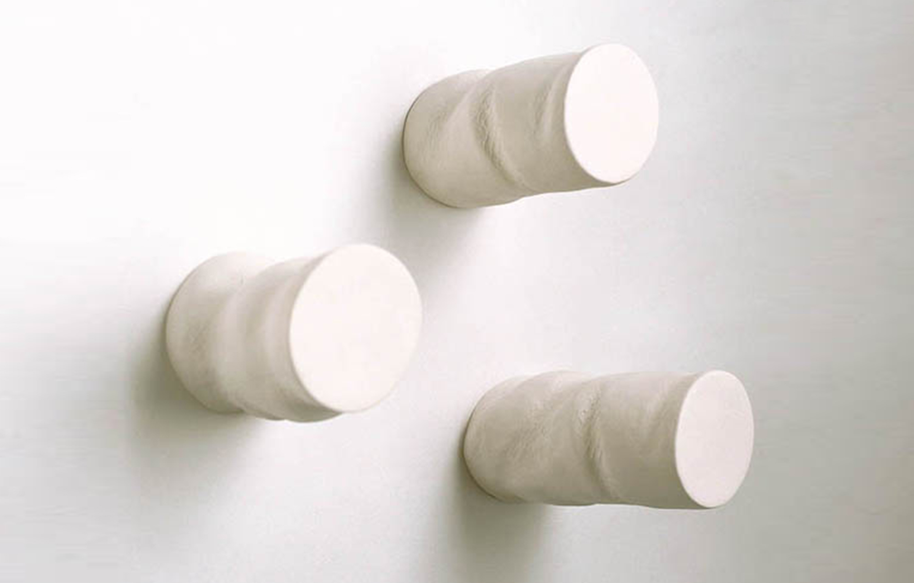 snakehanger_byFront_projectimage_940